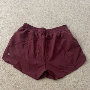 Lululemon Track that Mid-Rise Lined Short 5” in Red Merlot